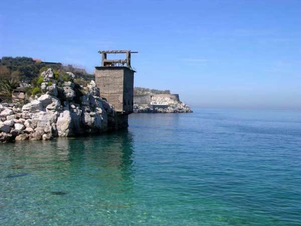Отель Alta Marea Sorrento Масса-Лубренсе Экстерьер фото